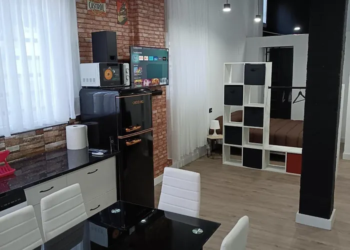 Mezquita Catedral, Saqunda Apartmán